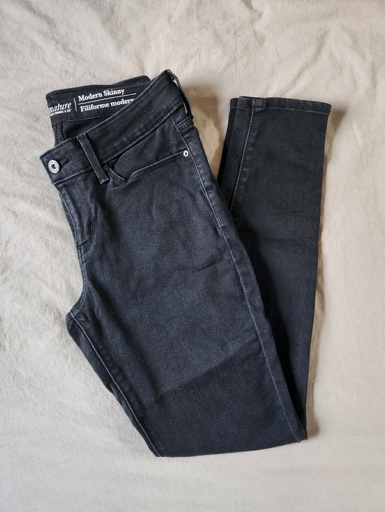 Levi's Denim - Levi Strauss Signature Women’s Modern Skinny Jeans - Size 6